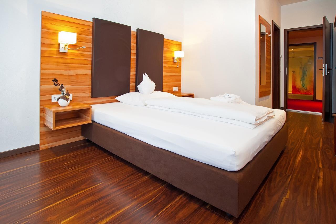 Hotel-Renner Buchbach 객실 사진